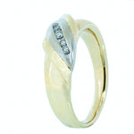 10K Gold 0.15 CTW 5 Diamond  Band