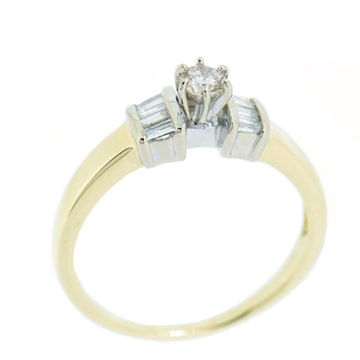 14K Gold 0.37 ctw Diamond Engagement Ring