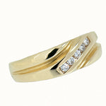 14K Yellow Gold 0.25 ctw 5 Diamond Band