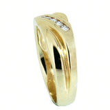 14K Yellow Gold 0.25 ctw 5 Diamond Band