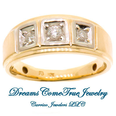 10k gold ring with 3 diamonds Clearance